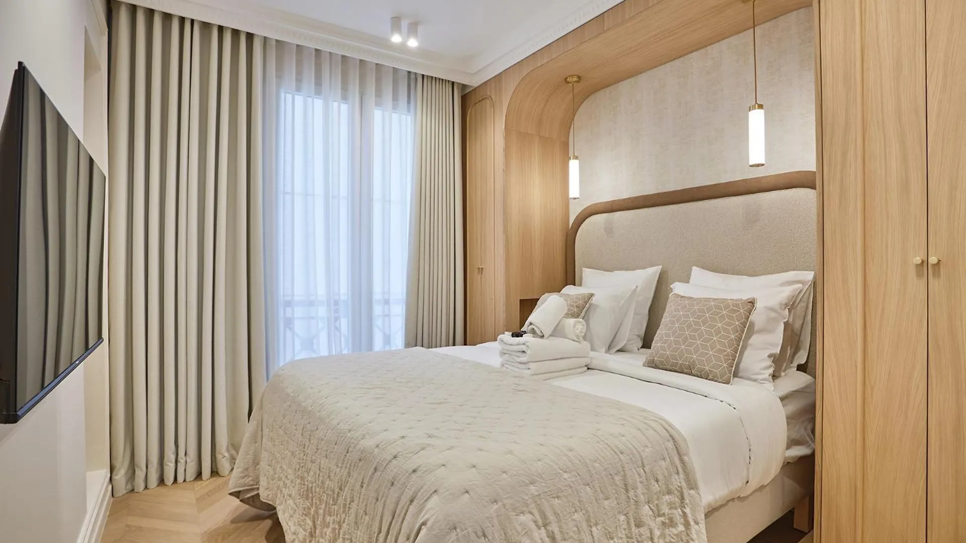 Residence In The Marais With Air-Conditioned By Studioprestige パリ 0*,  フランス